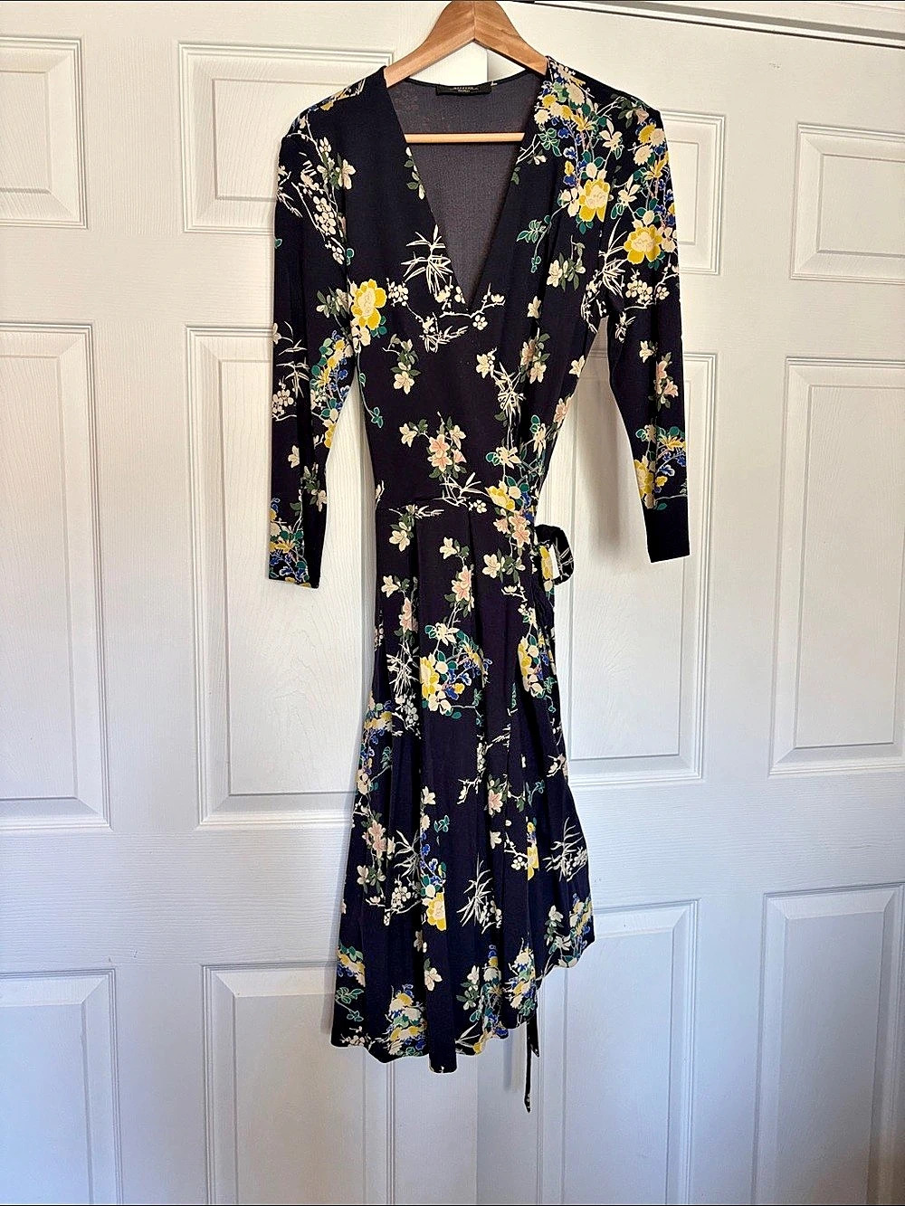 Weekend Max Mara A7.WEP.A740 Floral Wrap long sleeve Dress Blue Large Like New